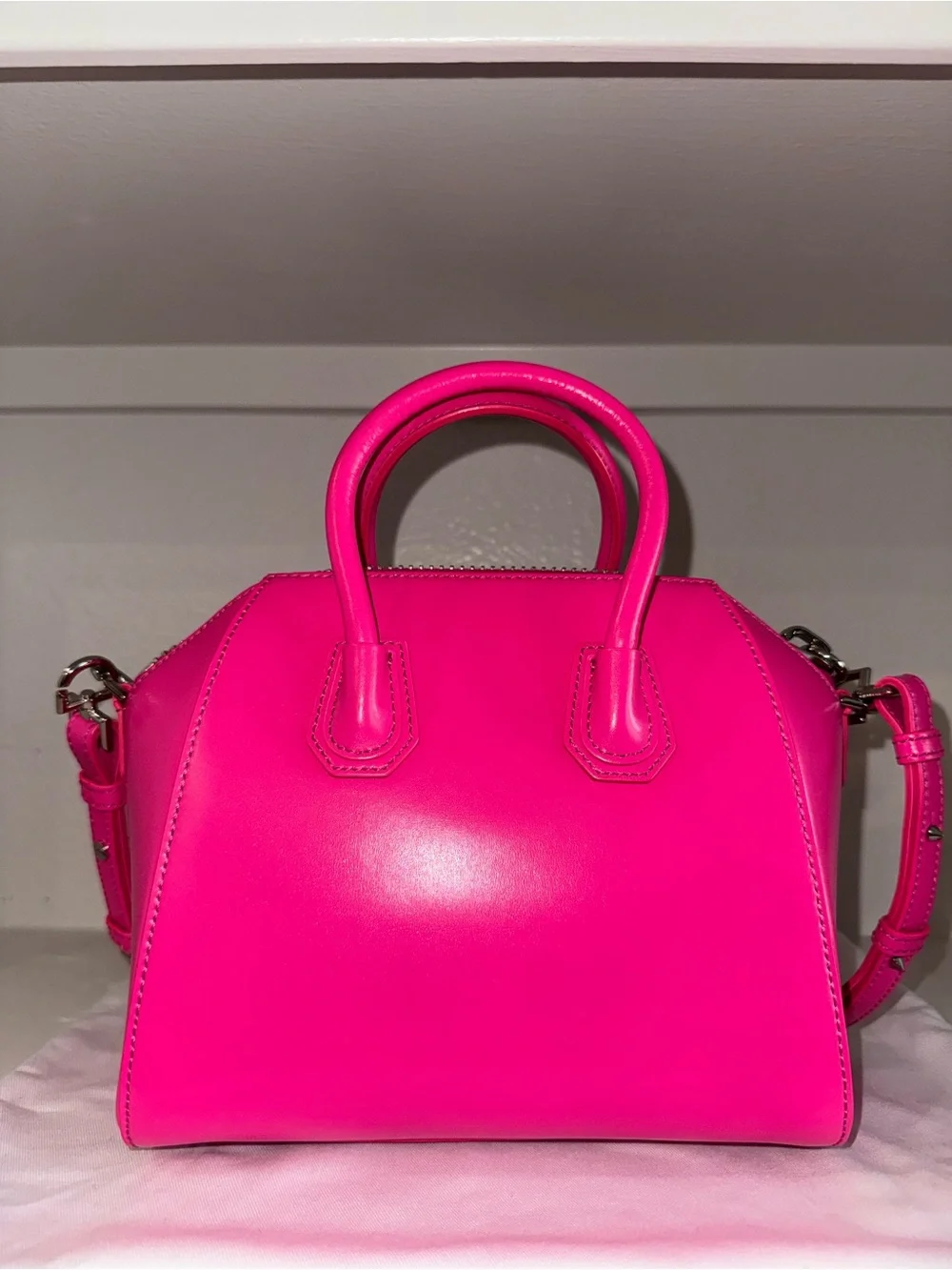 New Givenchy Antigona Mini Leather Satchel Bag - Shocking Pink